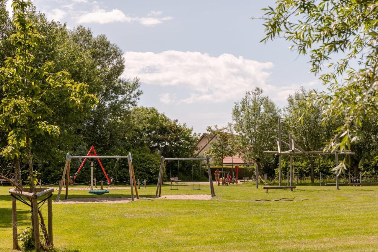 Fantastic Family Villa With Beautiful Garden オステンド エクステリア 写真